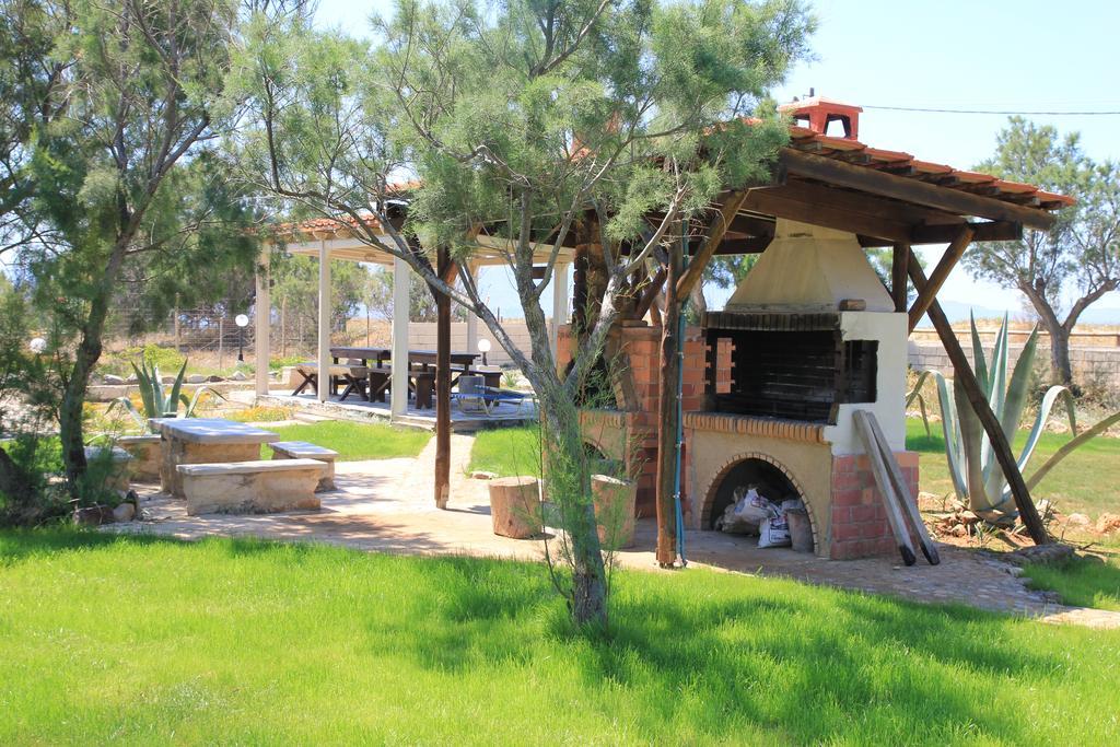 Zefyros Apartments And House Kíssamos Exterior foto