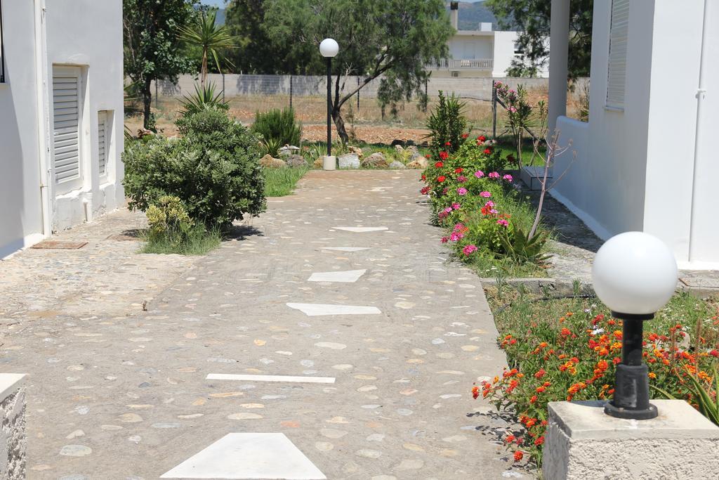 Zefyros Apartments And House Kíssamos Exterior foto